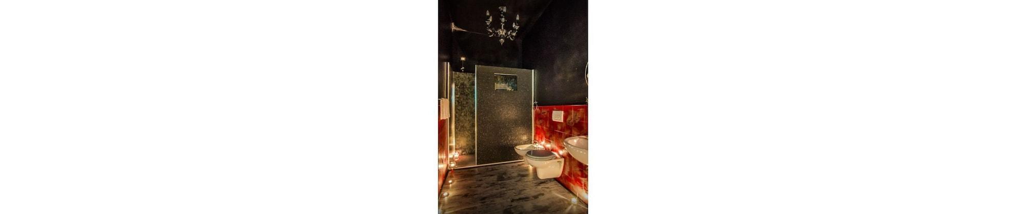 Hotel Butterfly Торре-дель-Лаго-Пуччини Экстерьер фото